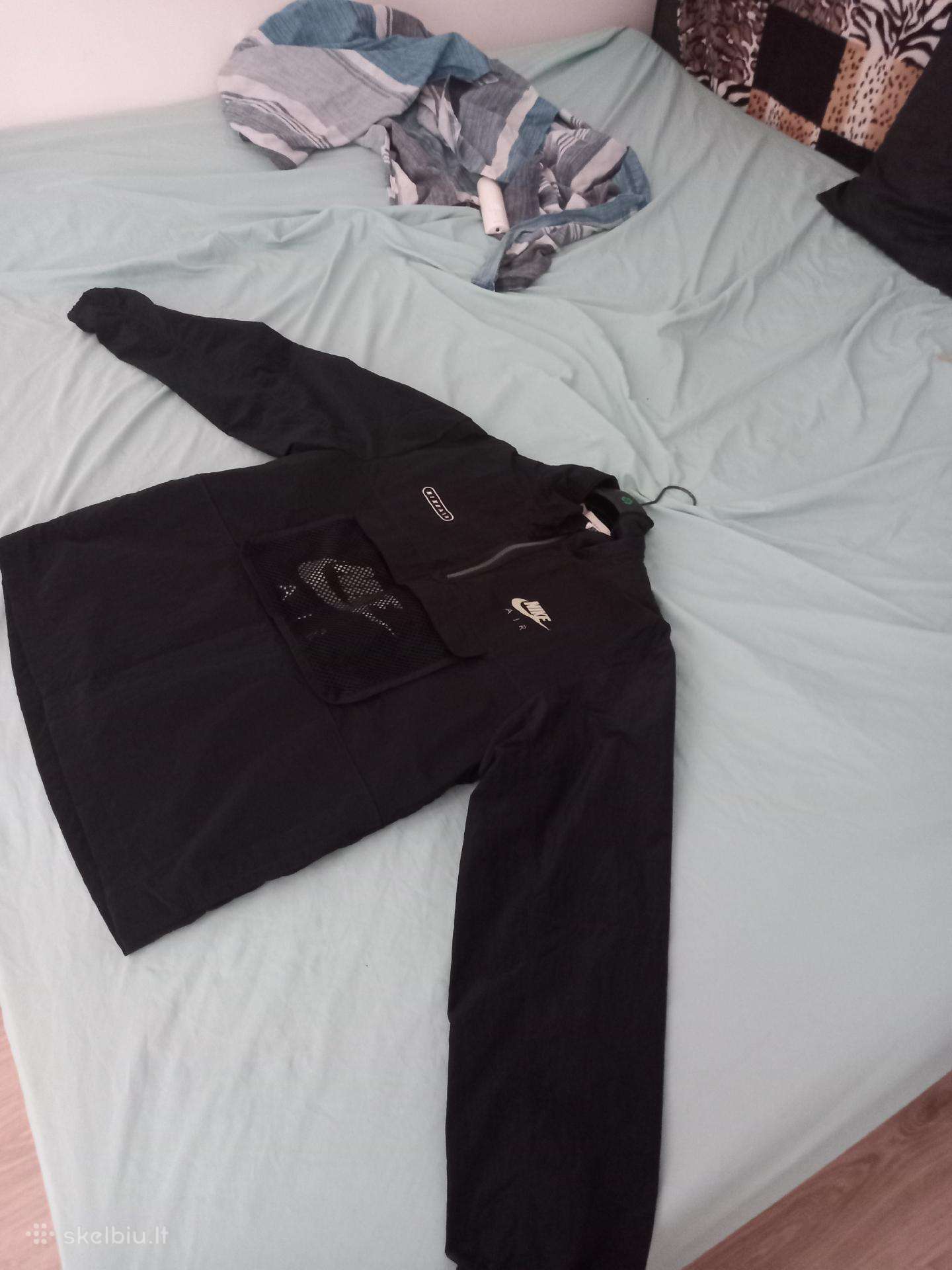 Nike bliuzonai,džemperiai
