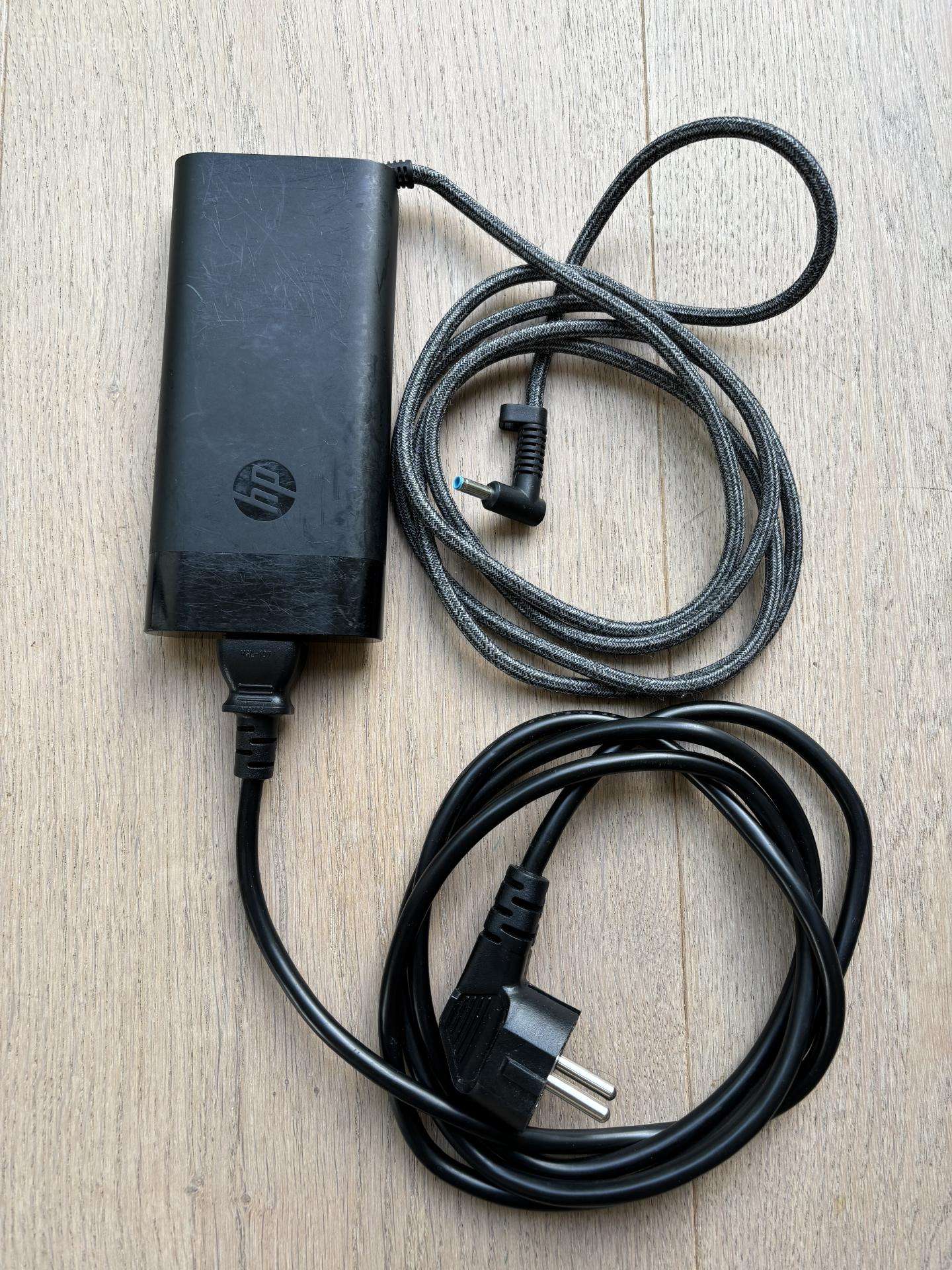 Hp pakrovėjas 200w modelis: Tpn-da21