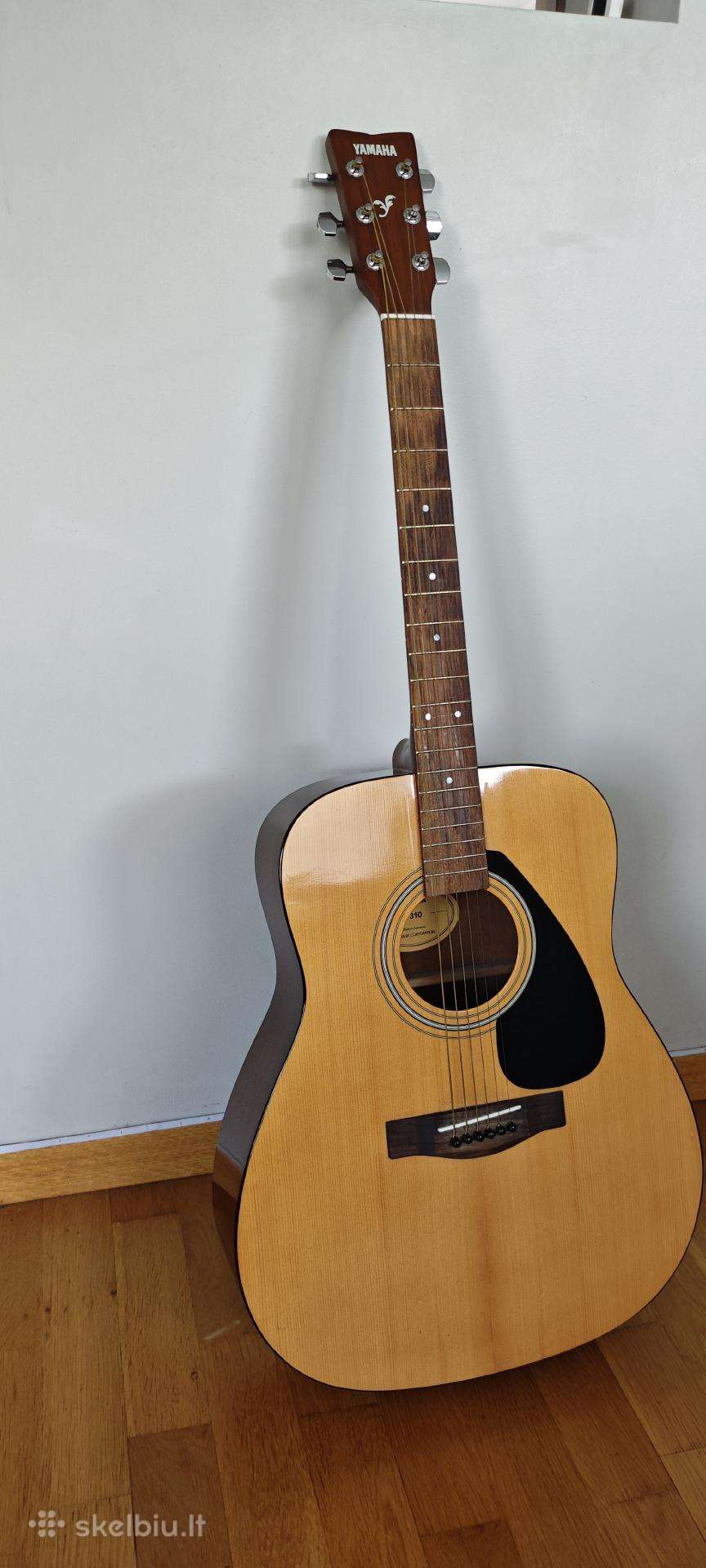Yamaha F-310 gitara
