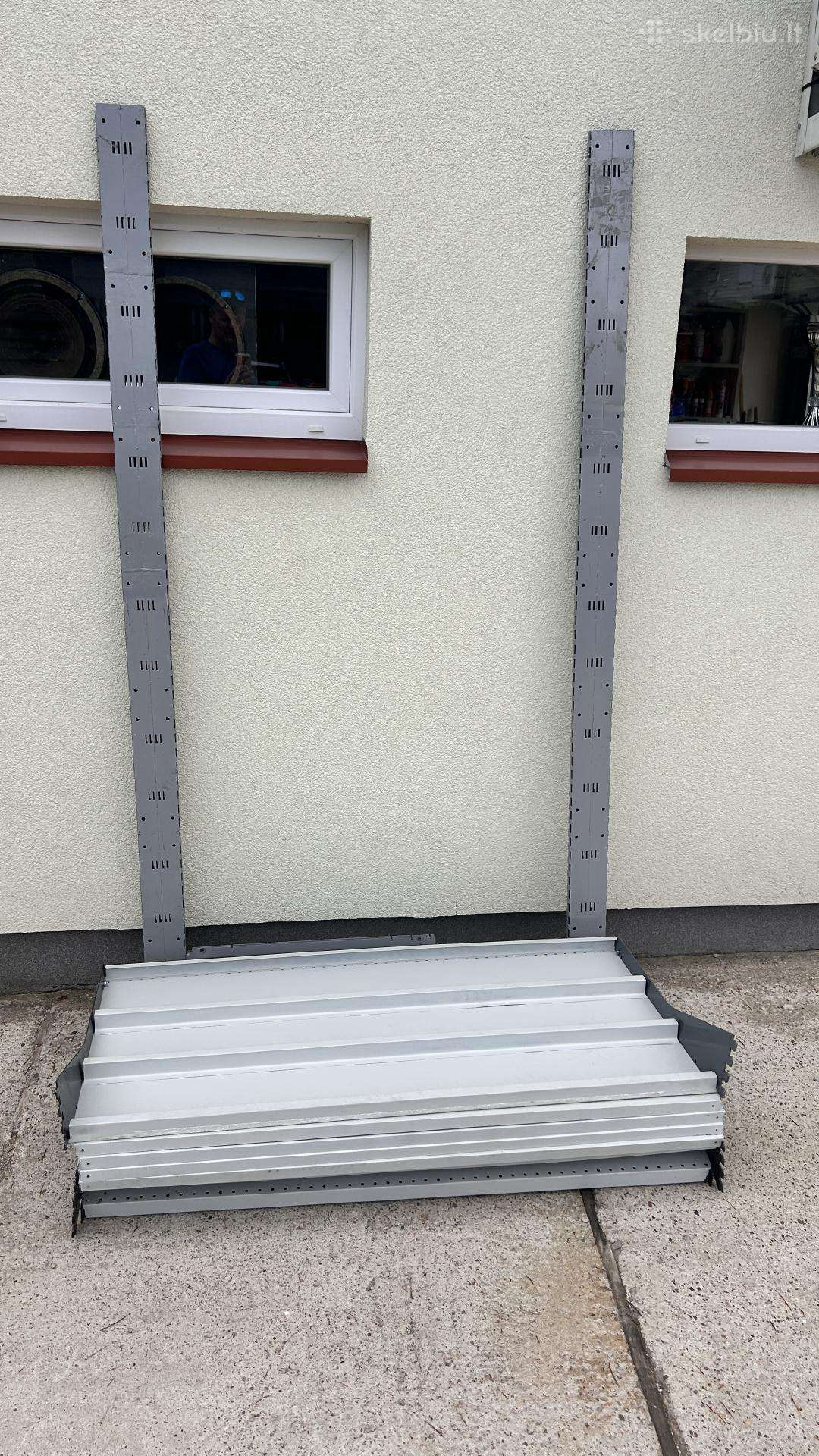 Metalinės lentynos 125x60