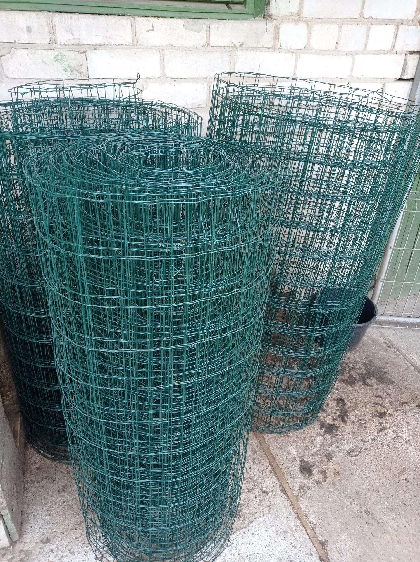 Tvarkingas cinkuotas tvoros tinklas su Pvc danga