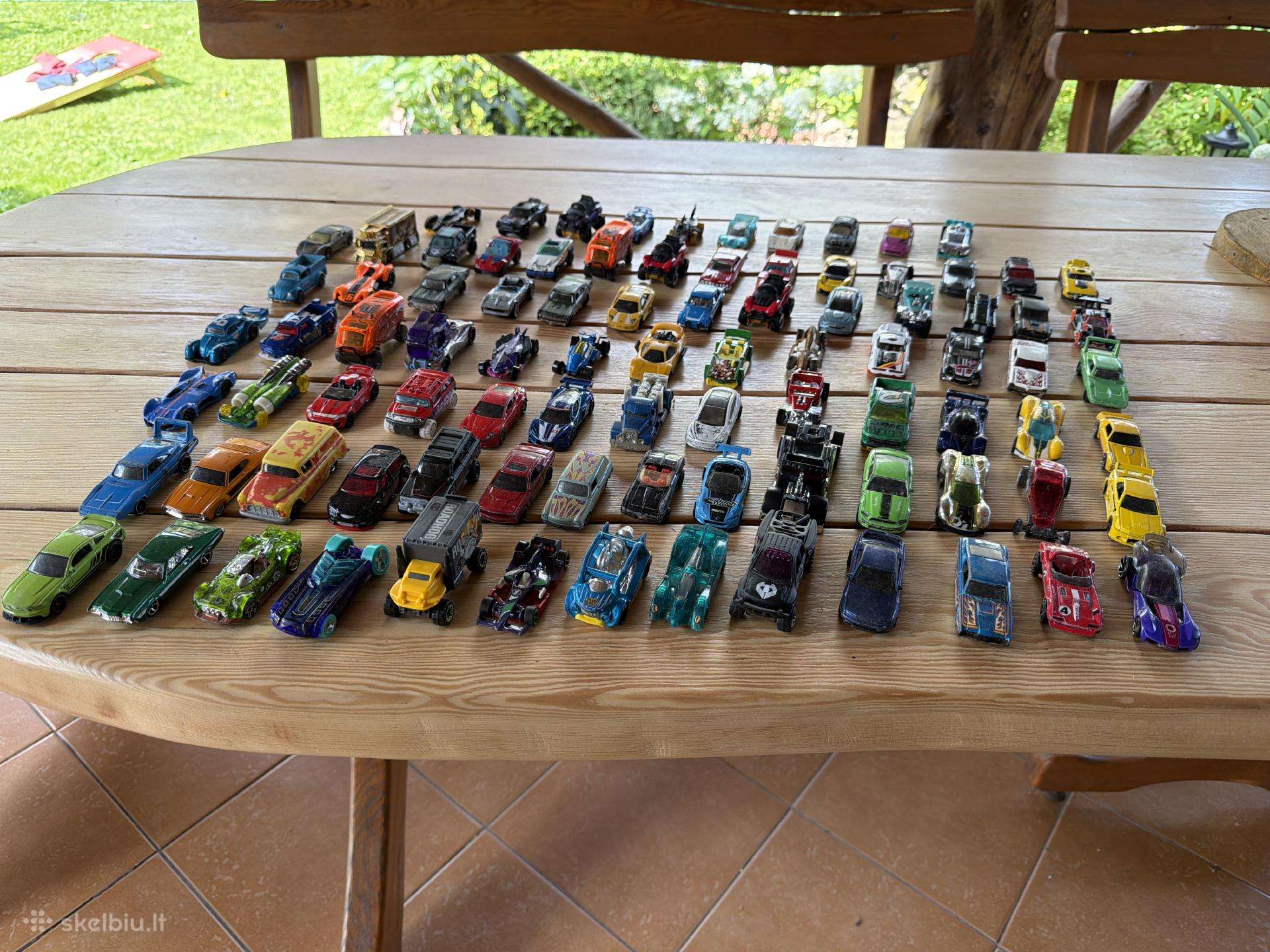 Hotwheels modeliai