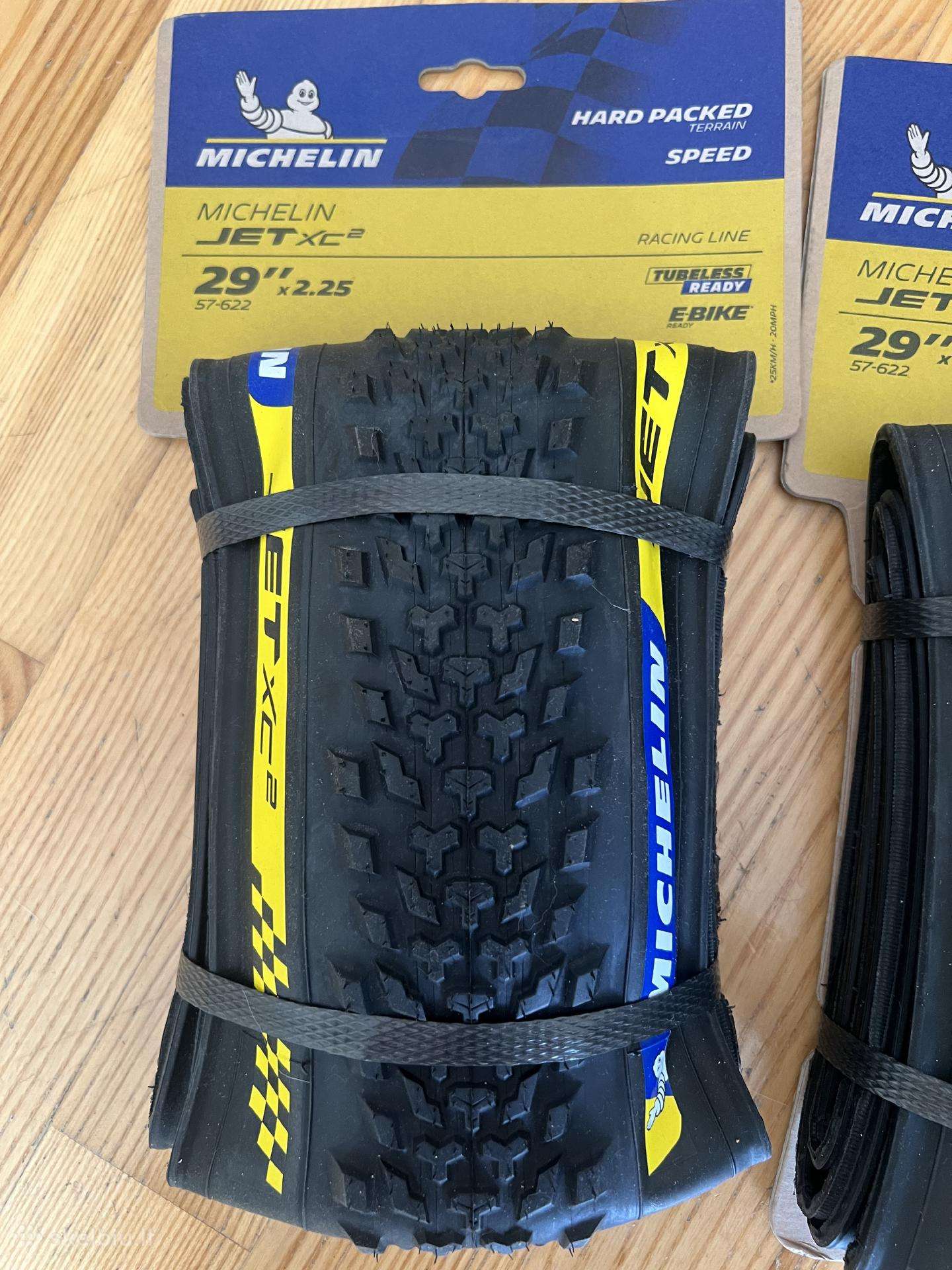 Michelin Jet Xc2 padangos