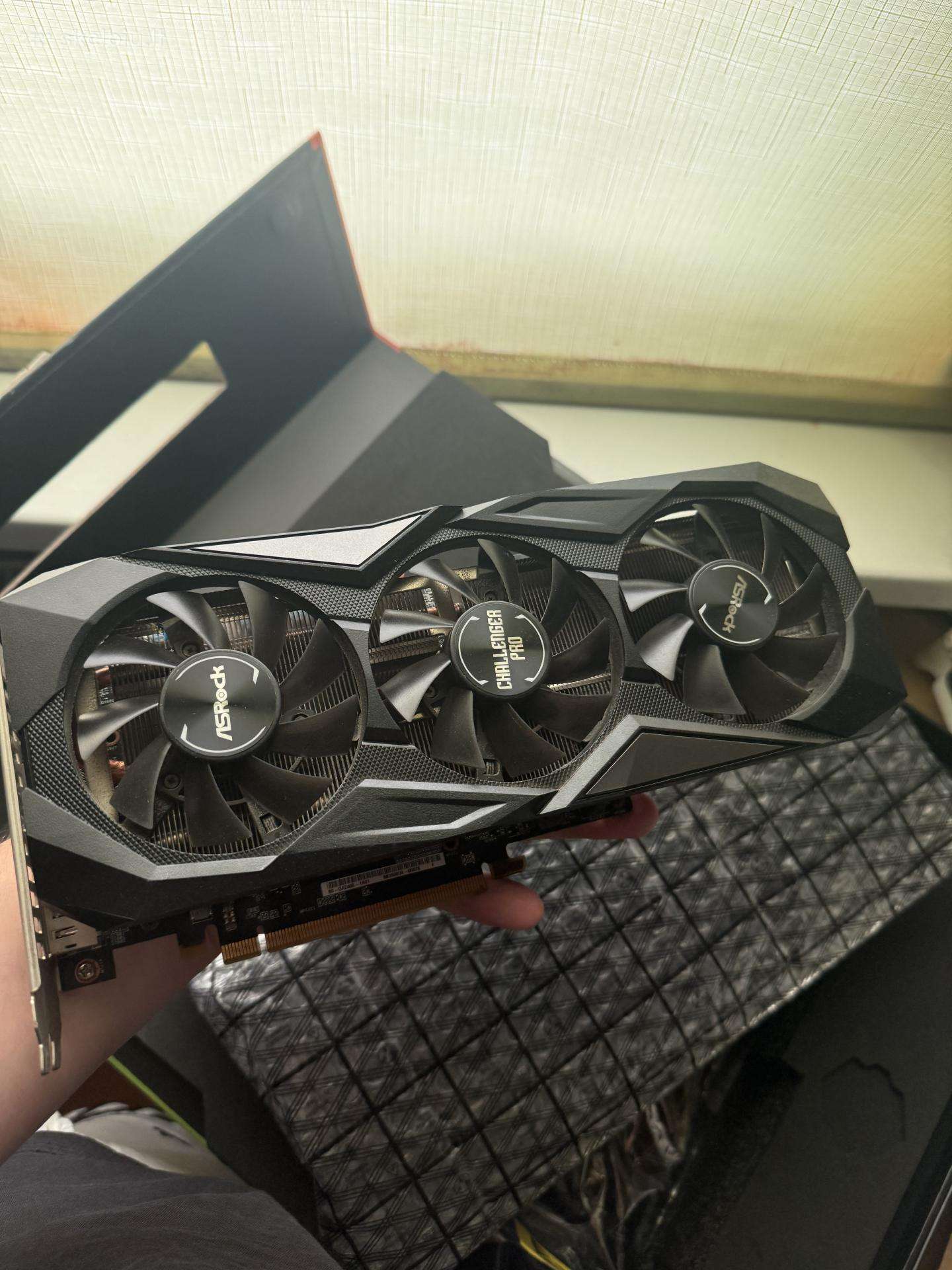 Xt5600 ir 970 4gb