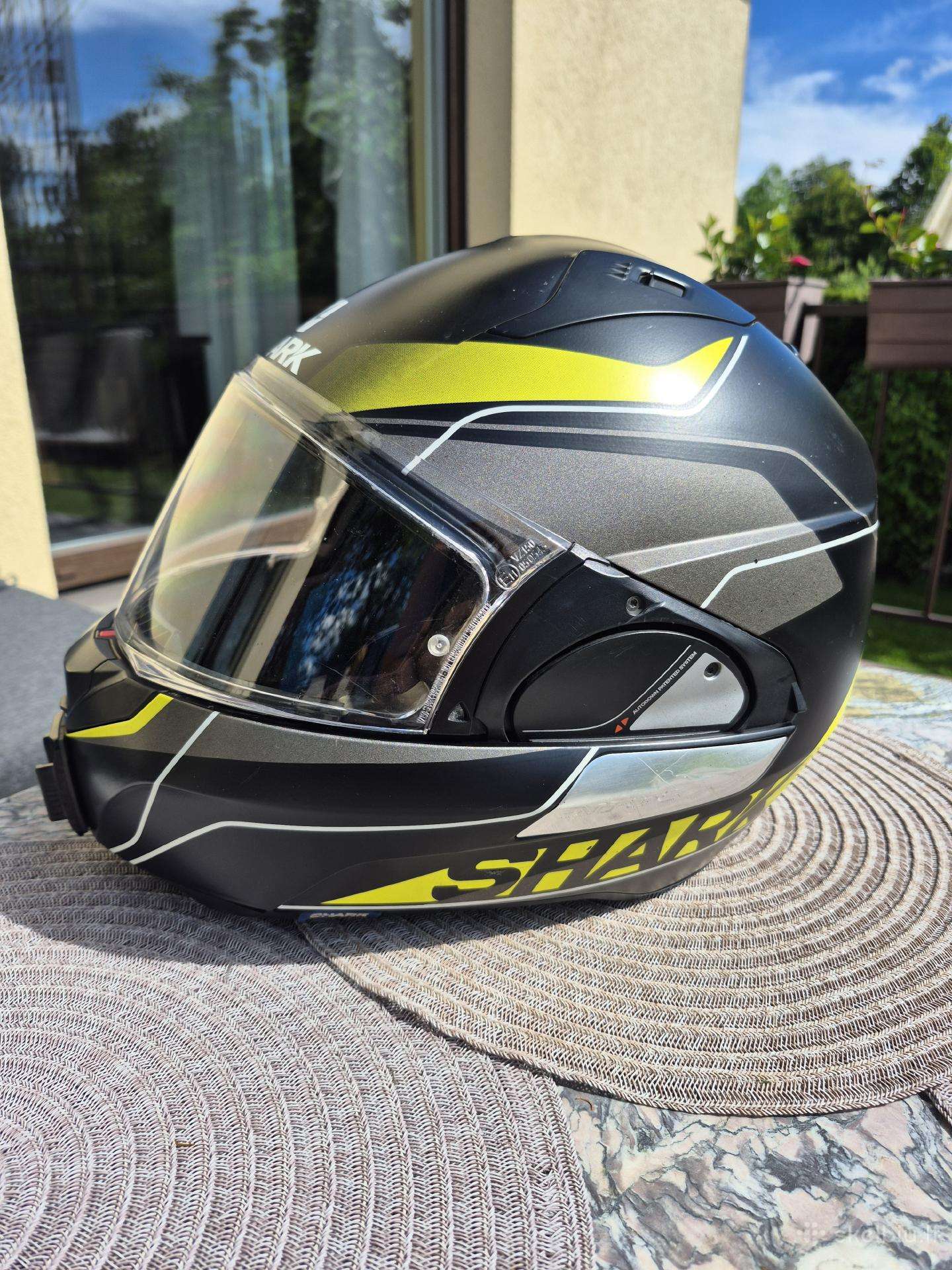 Shark EVO One