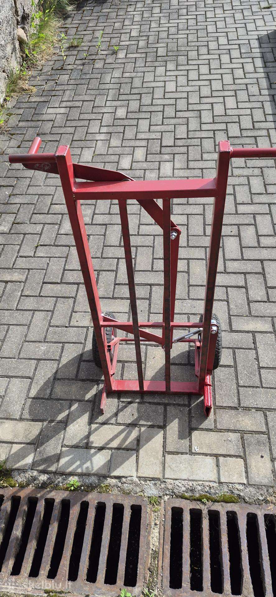 Trinkelių transportavimo vežimėlis
