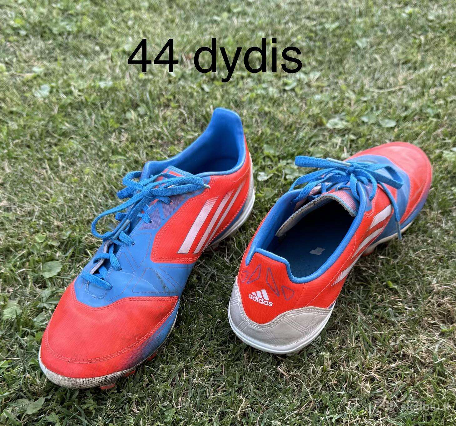 Adidas f50 dėvėti futbolo bateliai