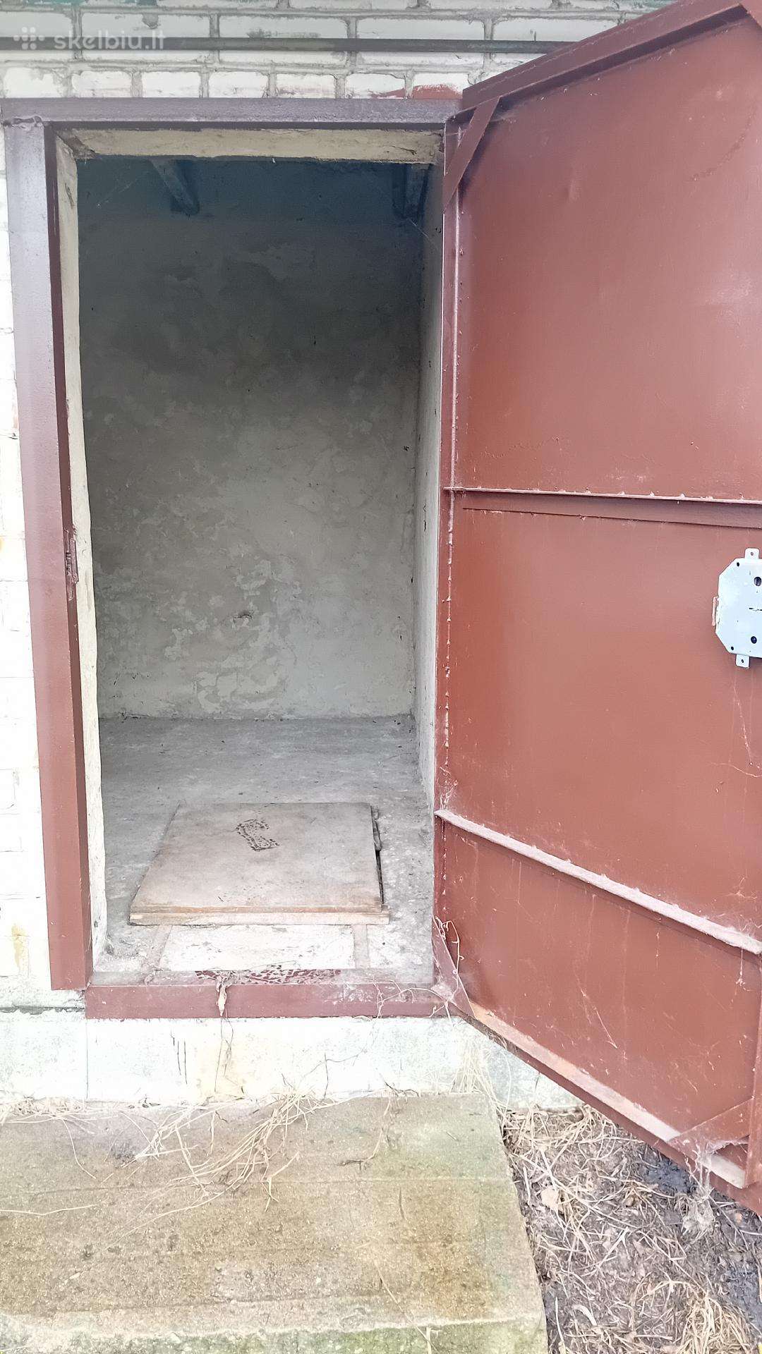 Parduodu valties sandėliuką