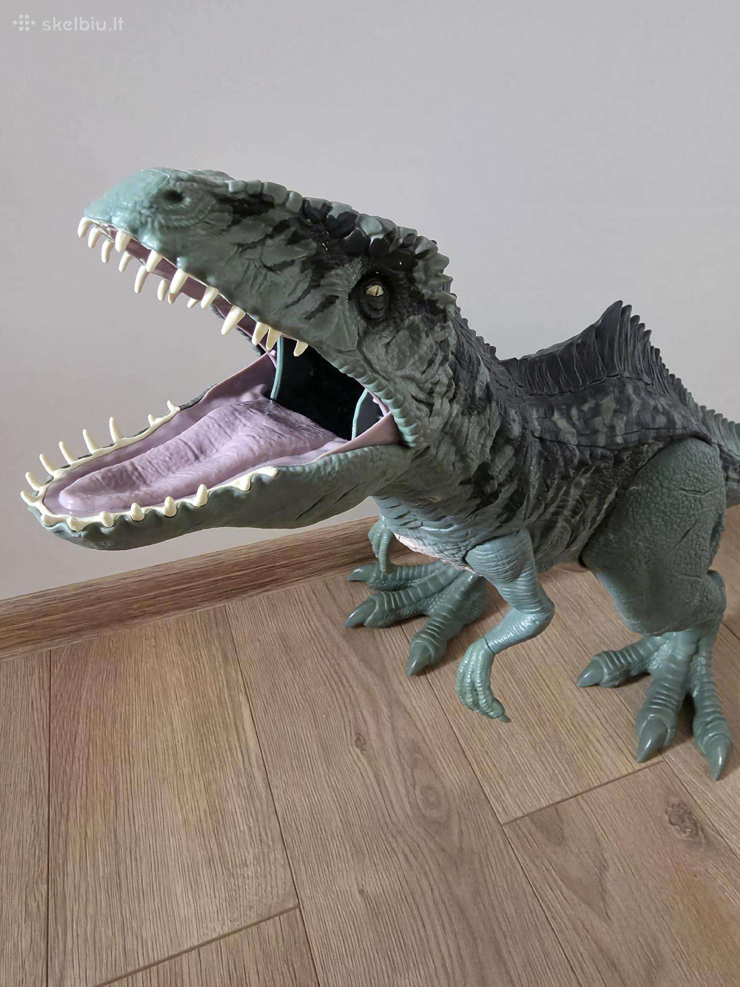 Jurassic world giganotosaurus XXL