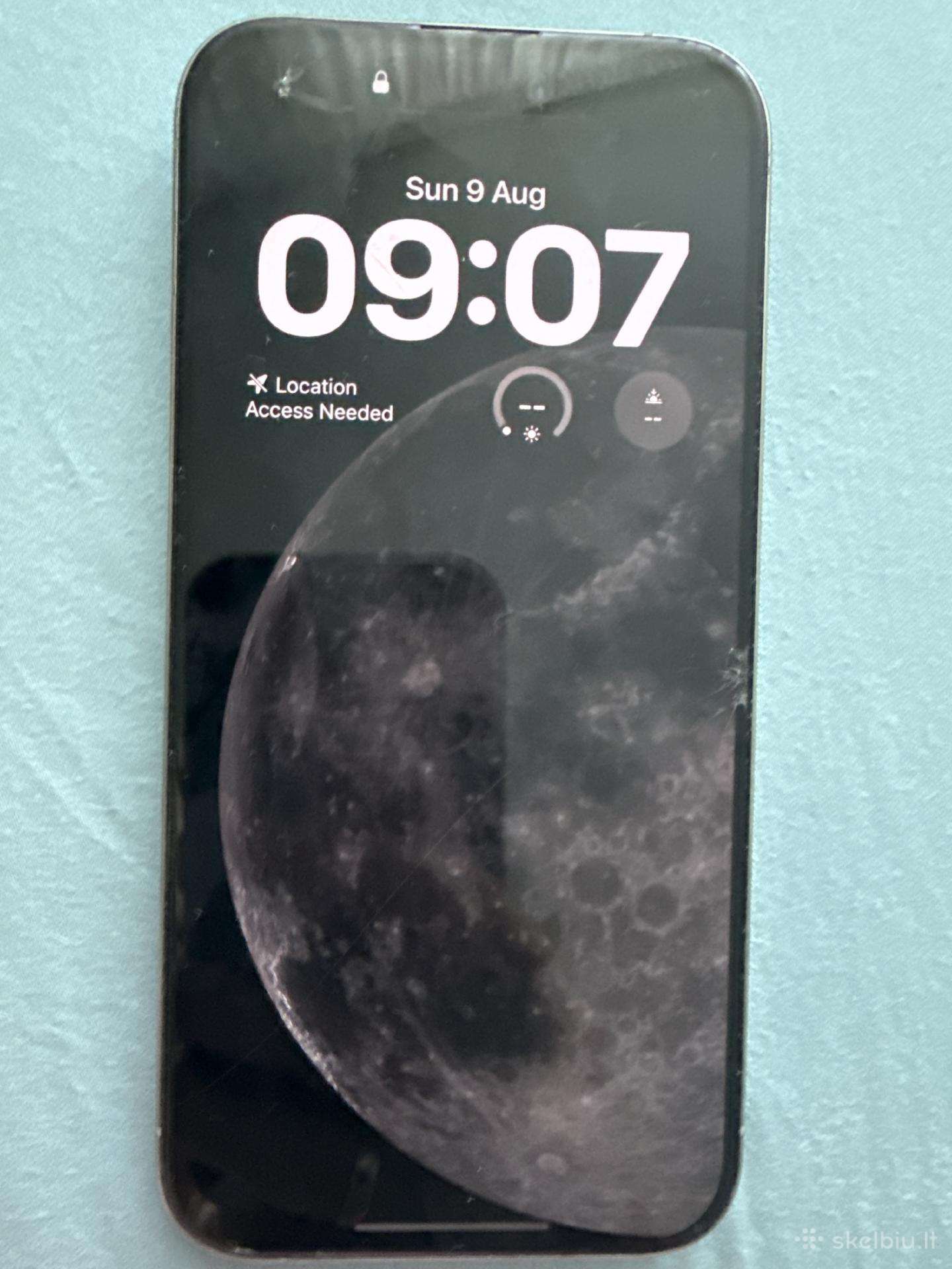 iPhone 15 pro 256