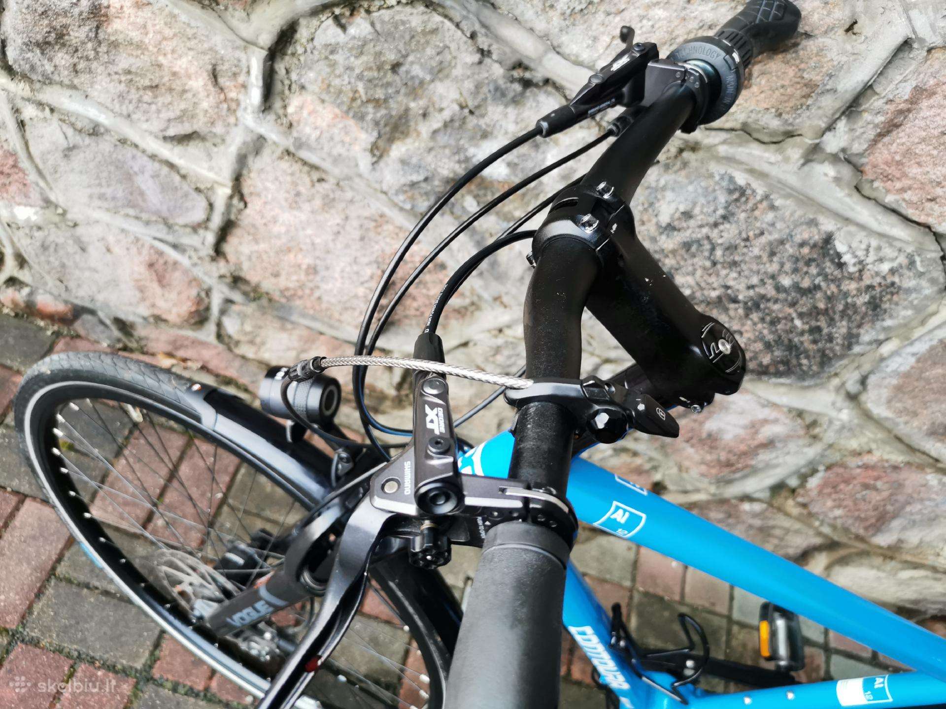 Hybrid bike Canyon