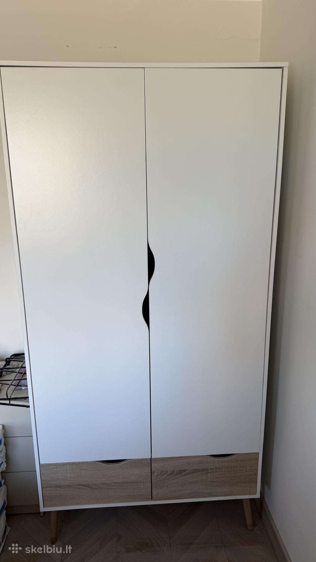 Pigi gera dvieju duru spinta