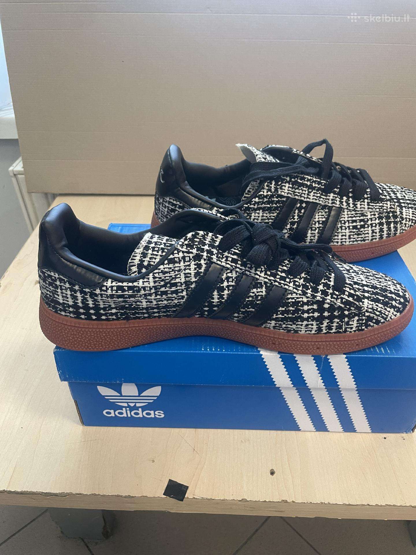Adidas.nike