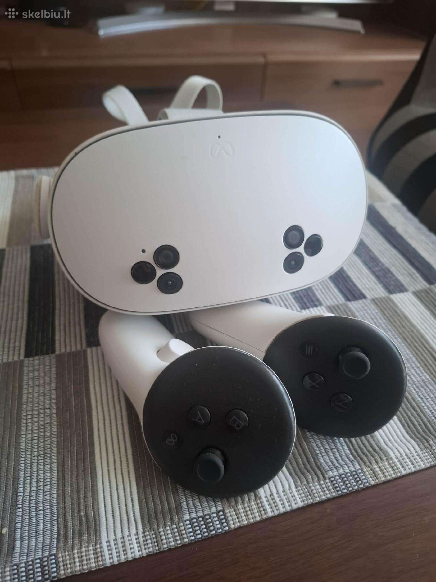 Meta Quest 3s 128gb virtualūs akiniai