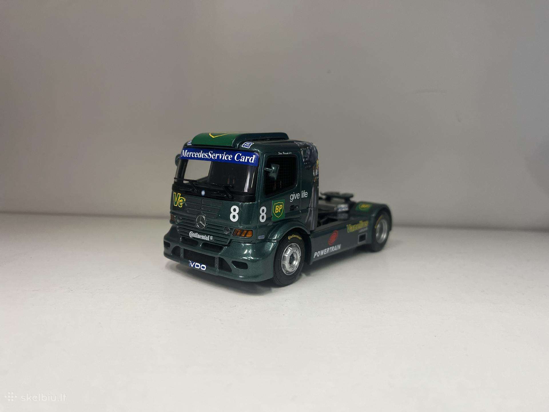 Kolekciniai modeliukai-mercedes runntruck