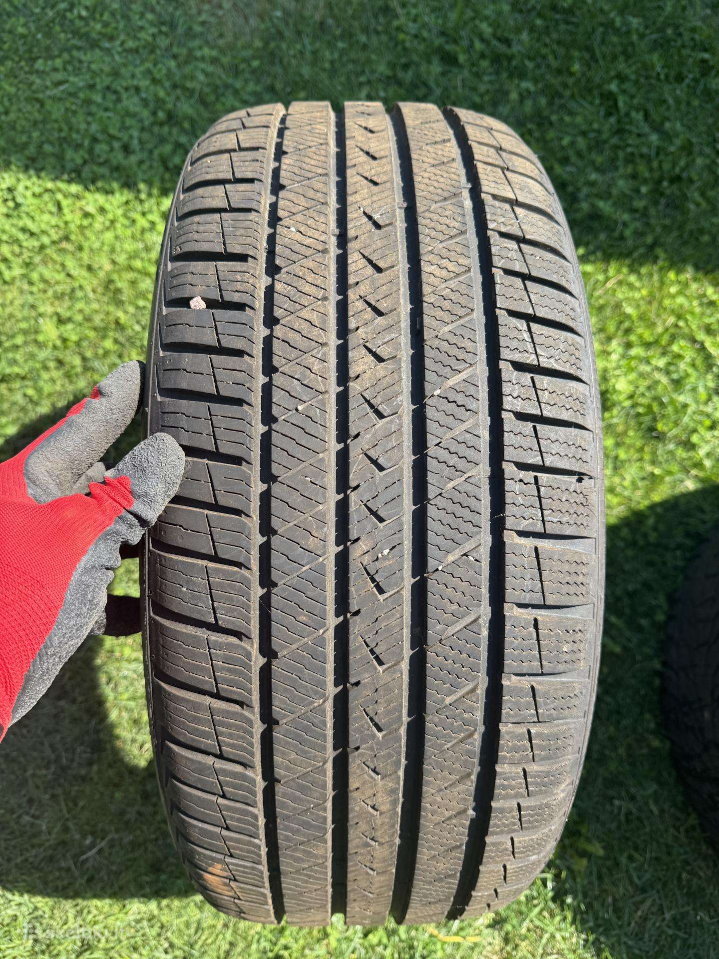 Vredstein 225/45 r18