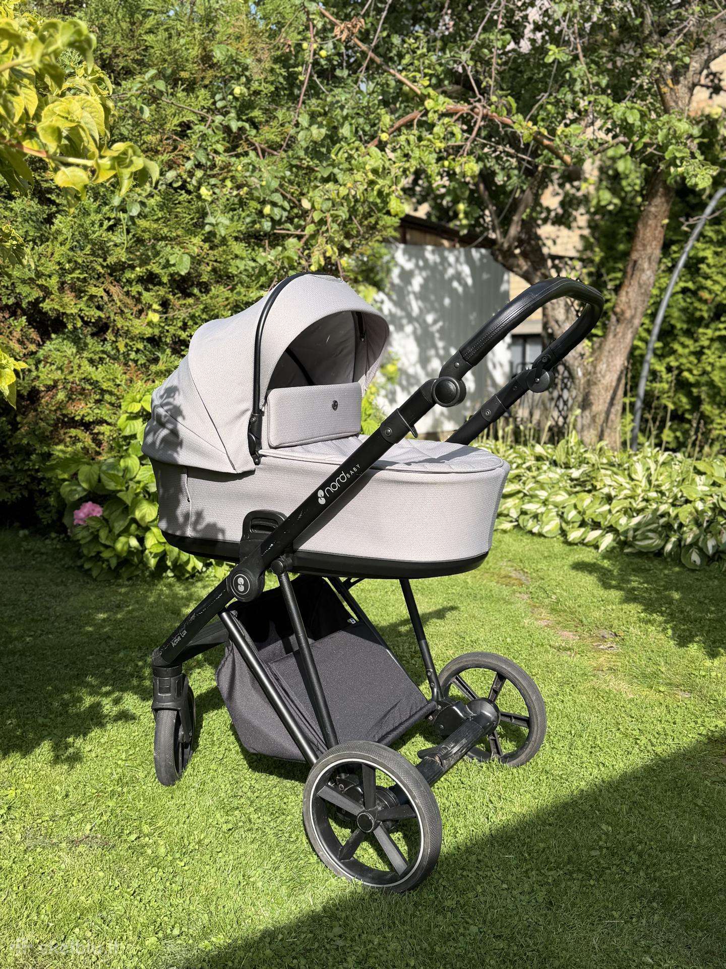 Kūdikio vežimėlio komplektas (Nordbaby + Cybex)