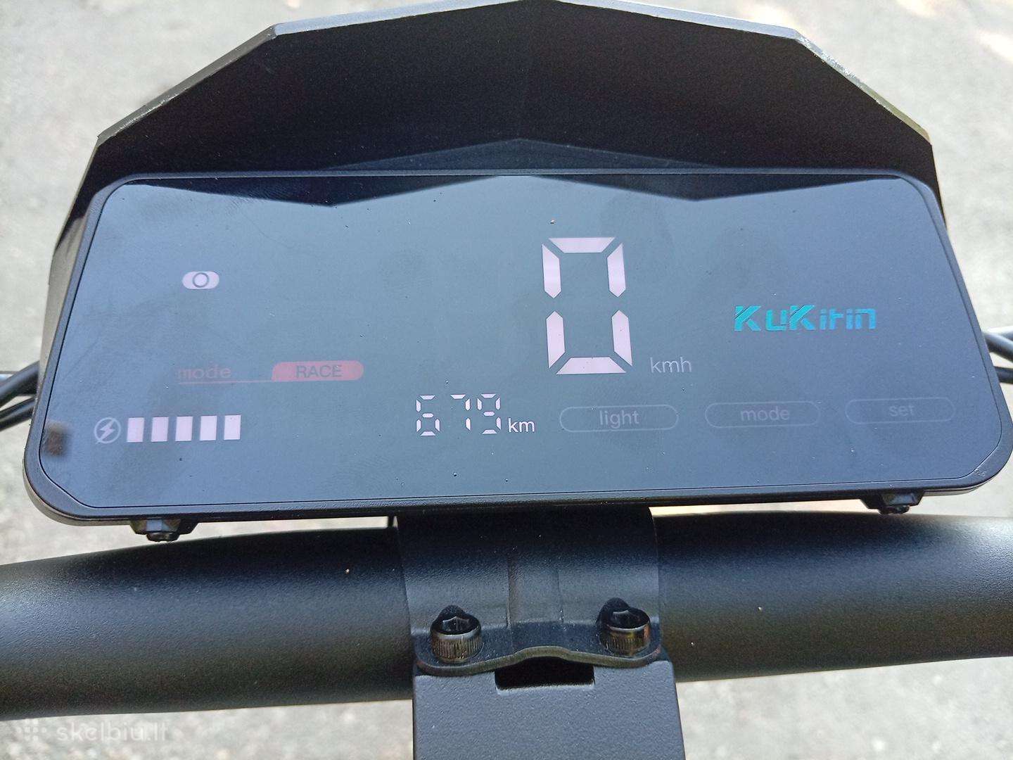 Kukirin g2