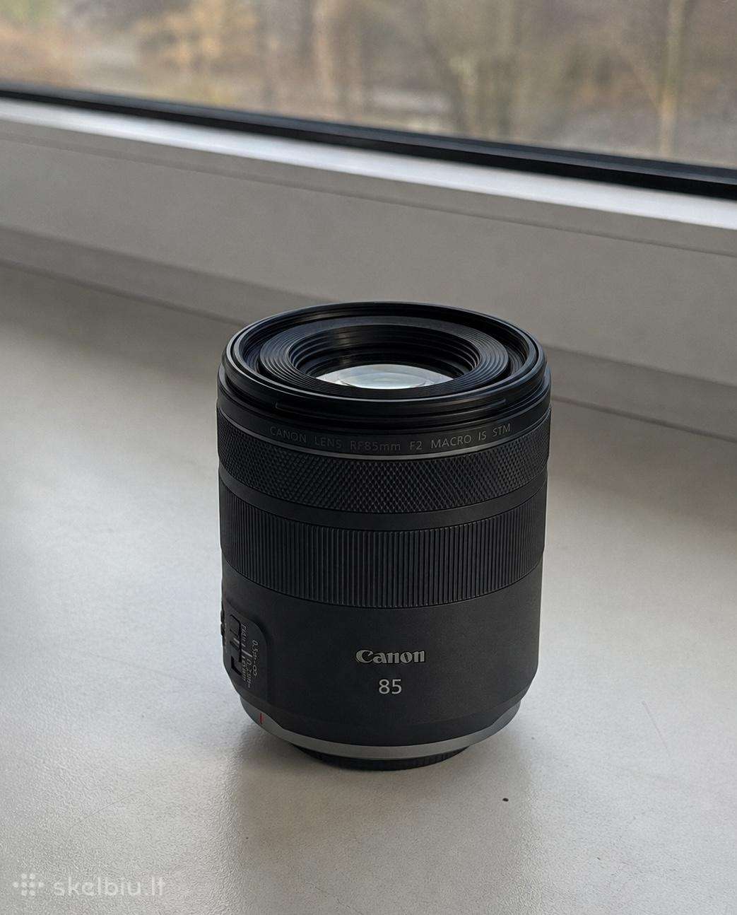 Canon rf 85mm f2 macro objektyvas