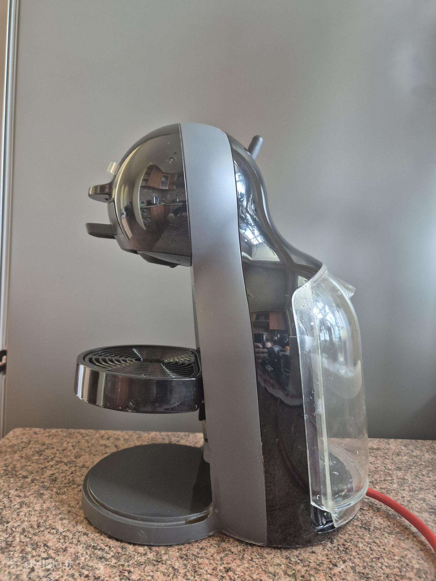 Delonghi kavos aparatas