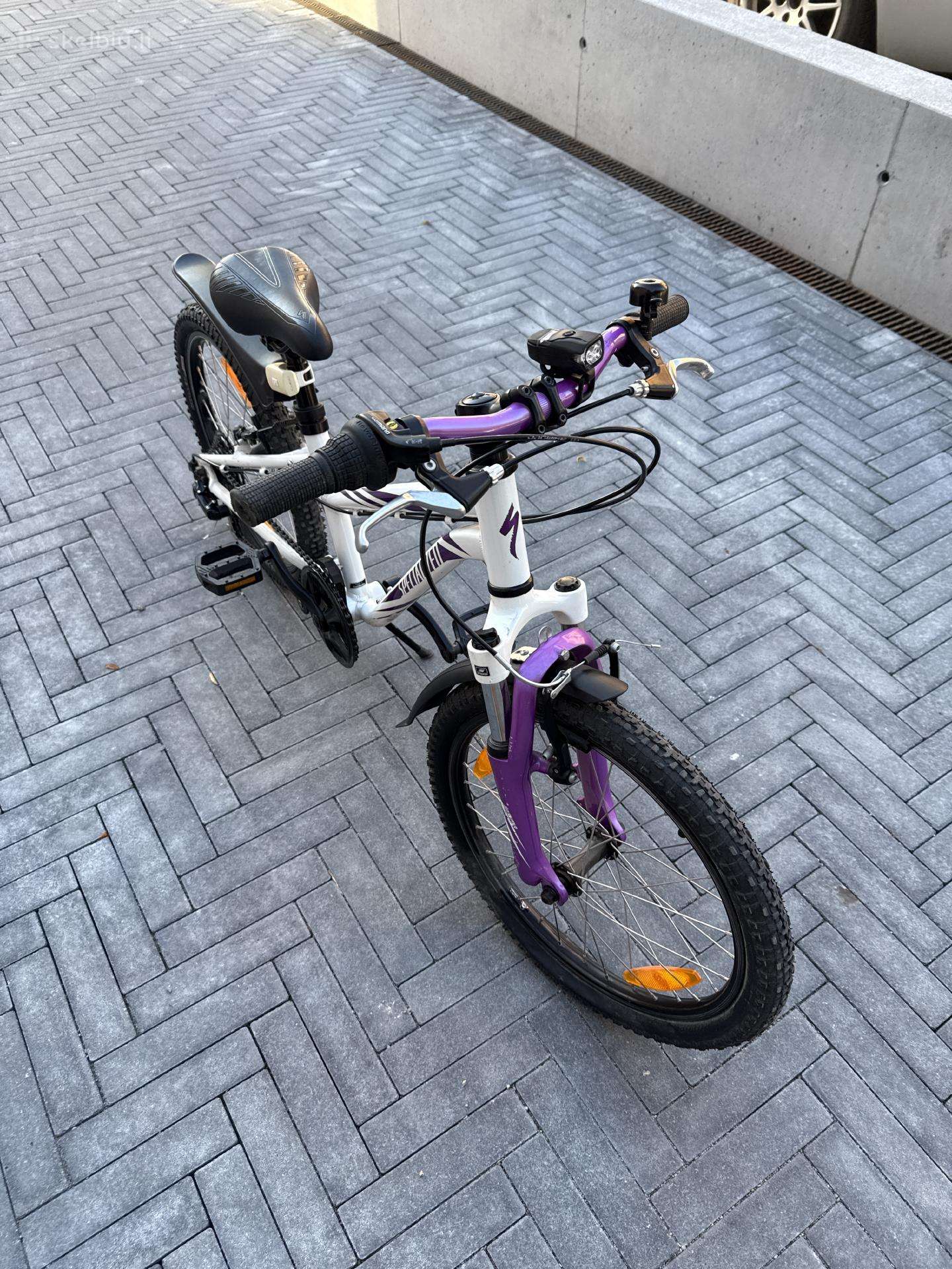 Dviratis Specialized