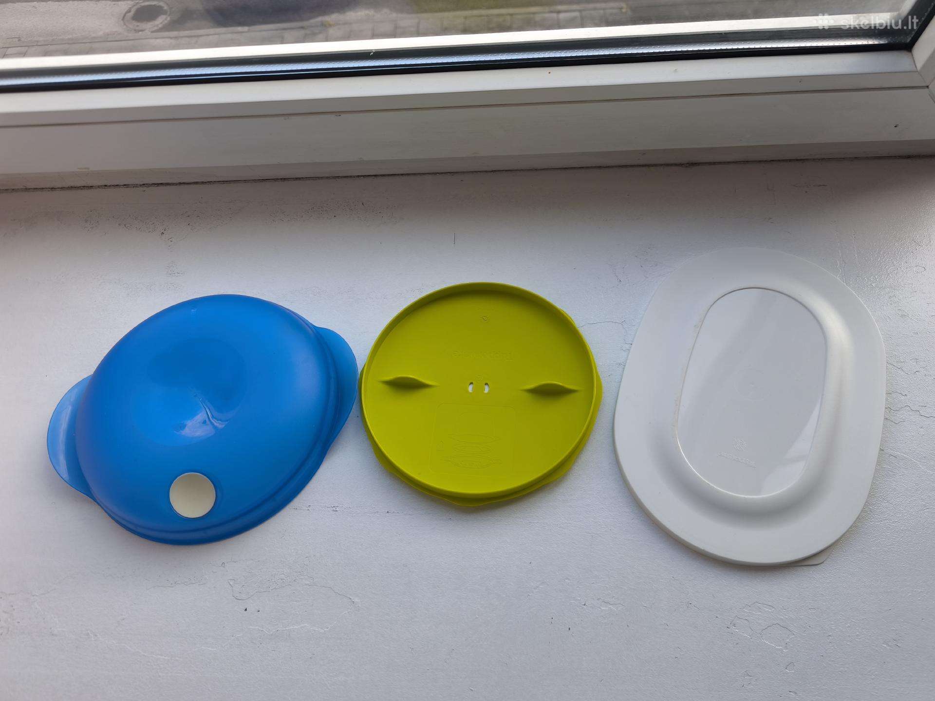 Įvairūs Tupperware indų dangteliai
