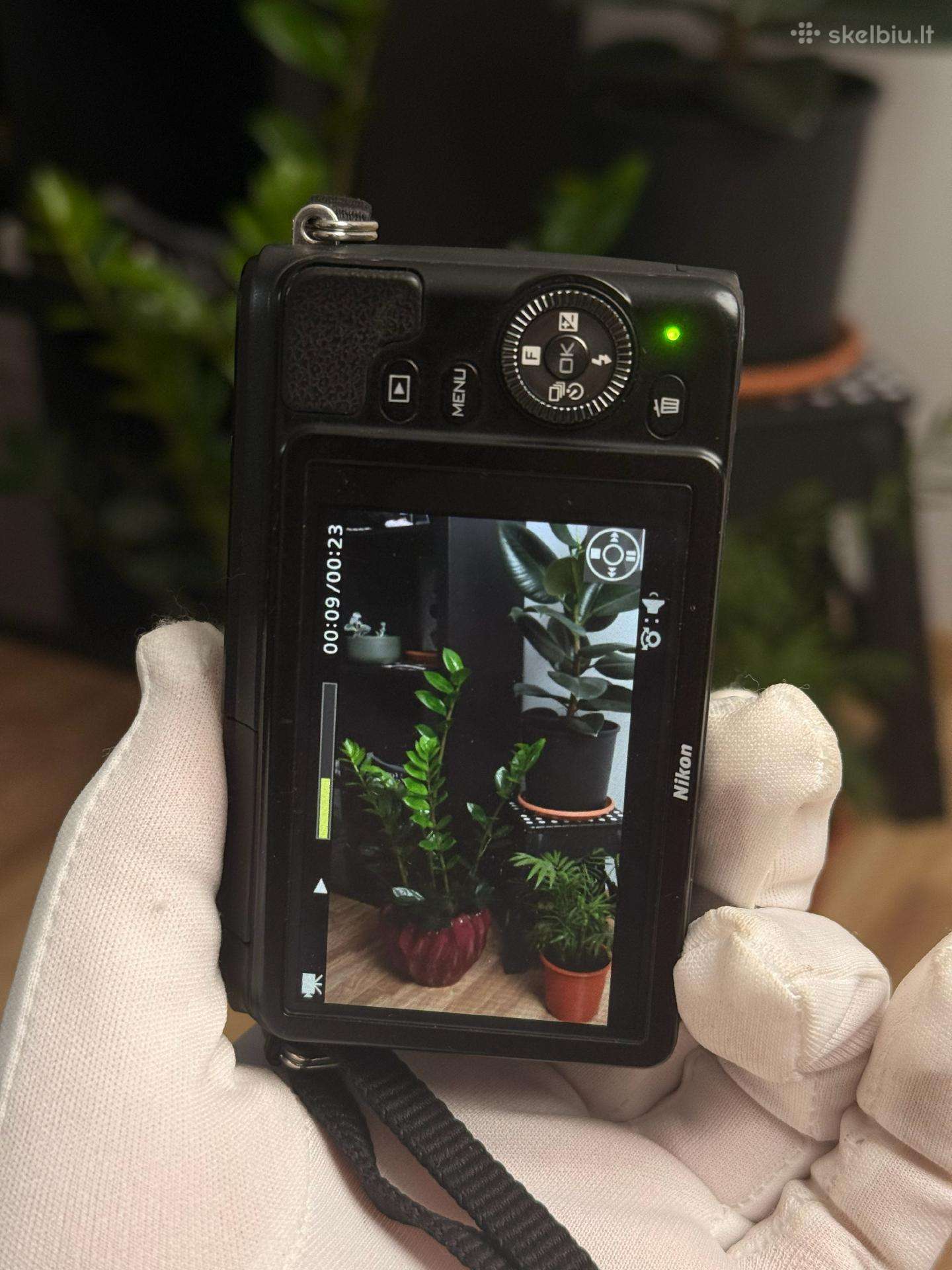 Nikon 1 S1
