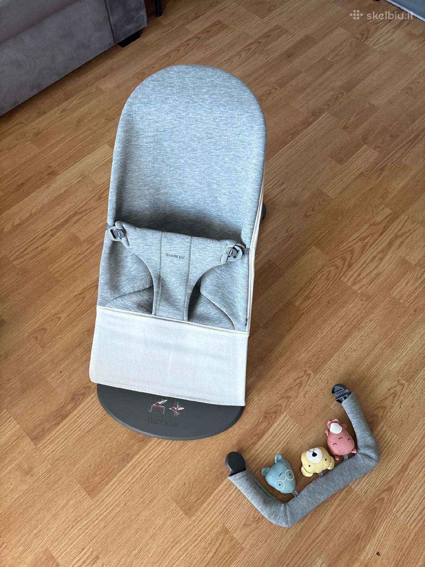 Gultukas babybjorn su žaisliuku