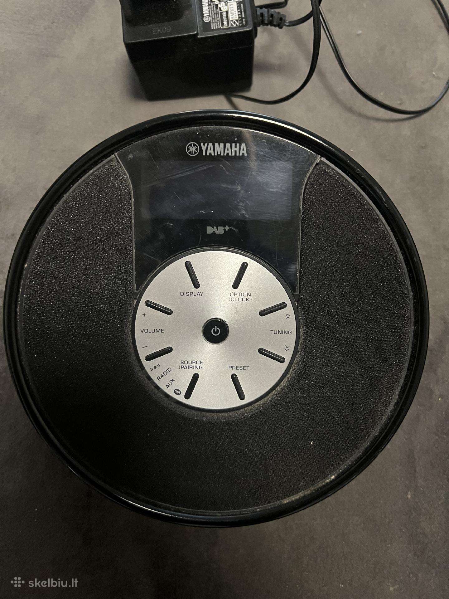Yamaha kolonėlė.