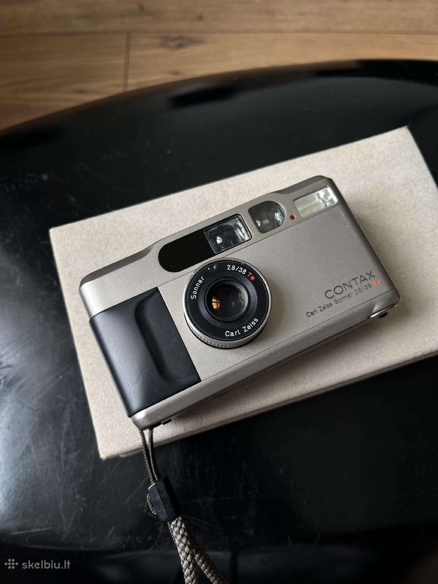 Contax T2