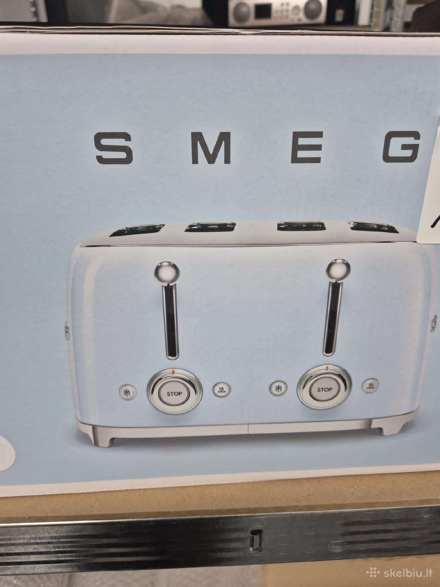 Tosteris Smeg naujas