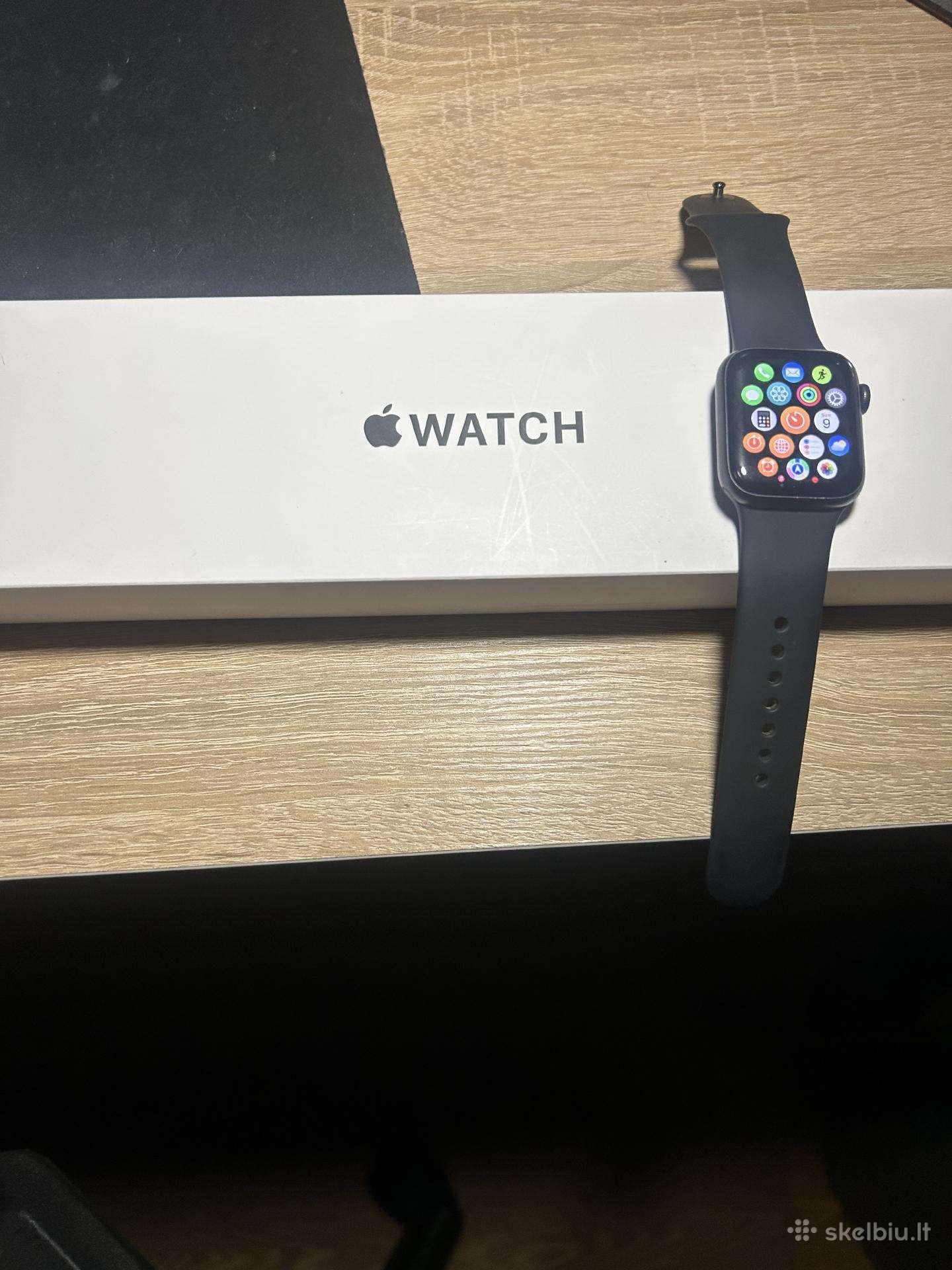 Parduoodamas Apple Watch Se 40mm