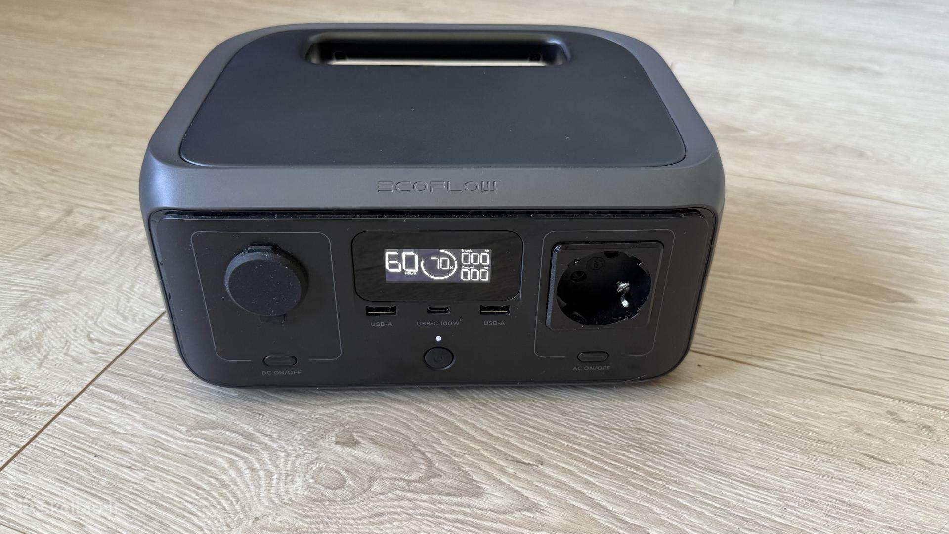 Ecoflow River 3 solar battery