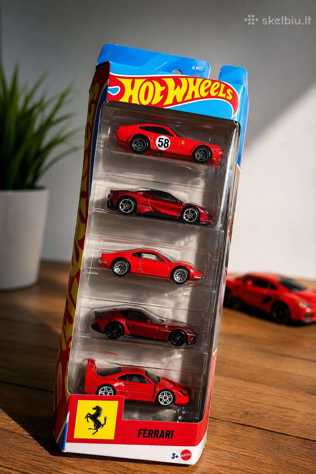 Hotwheels ferrari