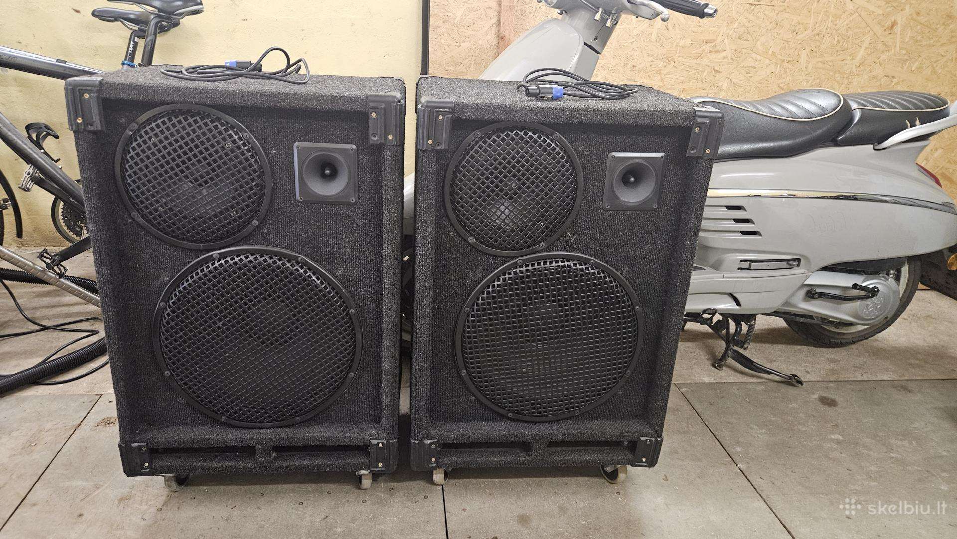 Kolonėles 2x300w