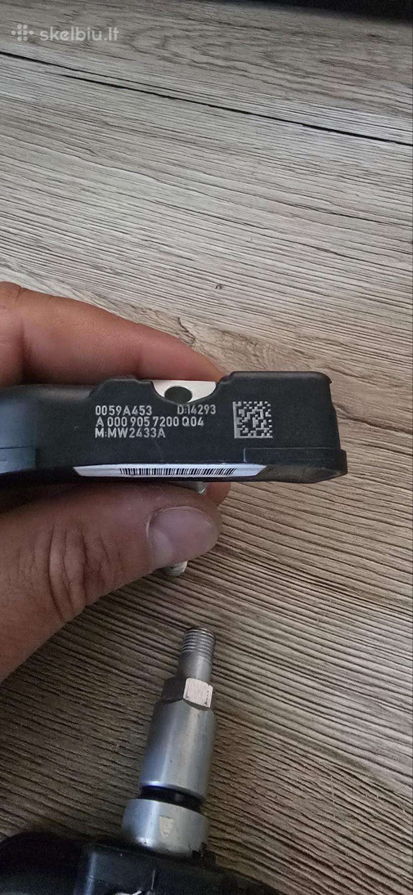 Nauji originalūs Mercedes-benz padangų