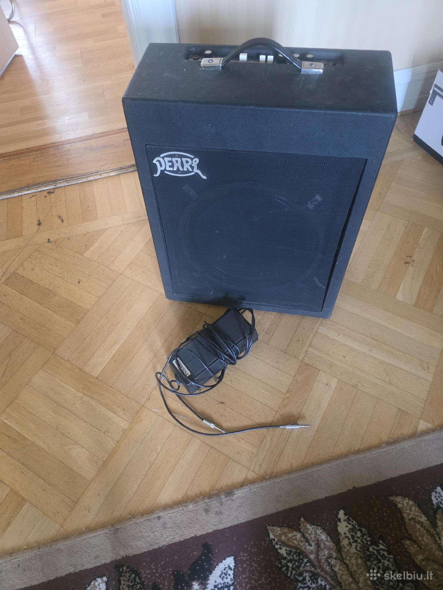 Bosinės gitaros stiprintuvas Pearl Bas-600