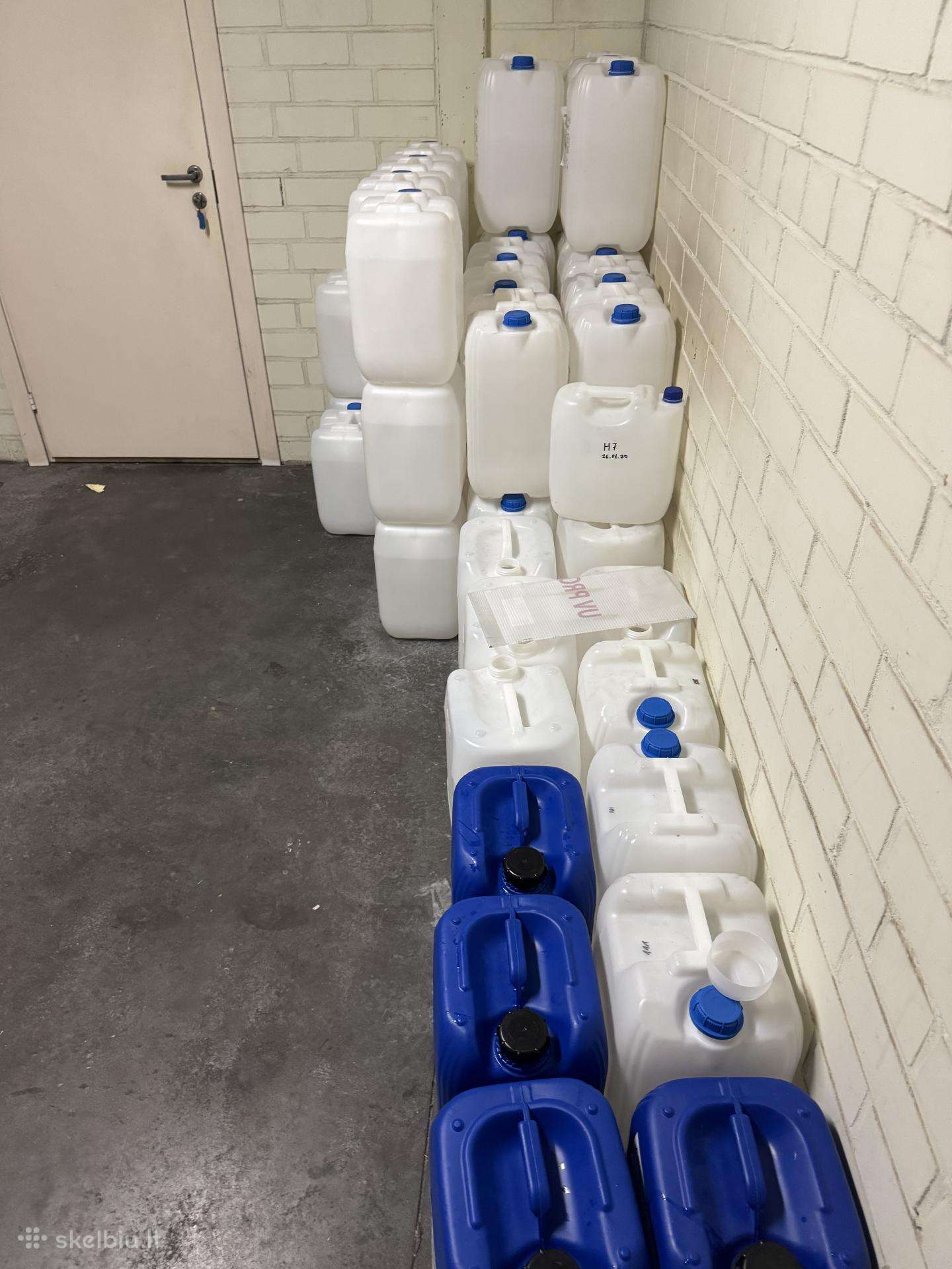 Plastikiniai bakeliai 20-30l.po 1 eu