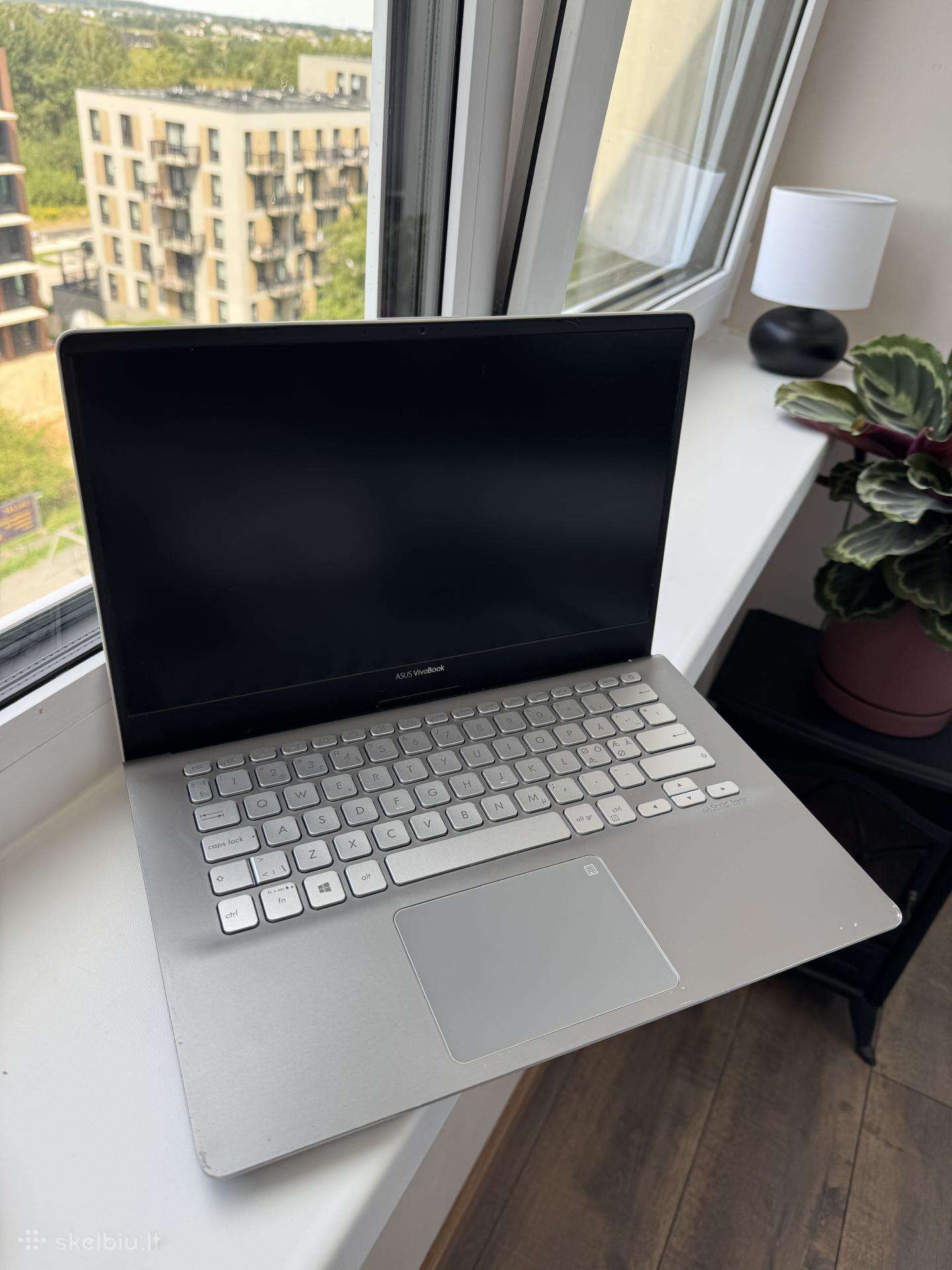 Asus Vivobook X430fa