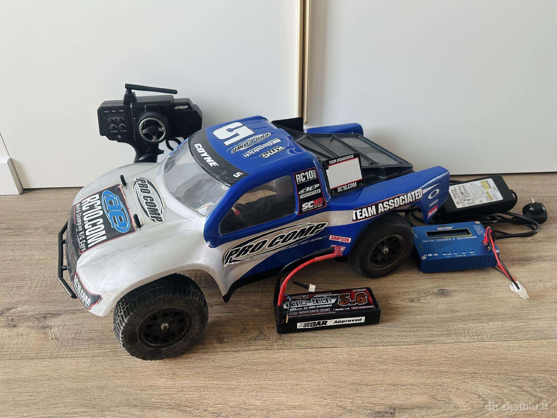 Team Associated Sc10 1/10 brushless