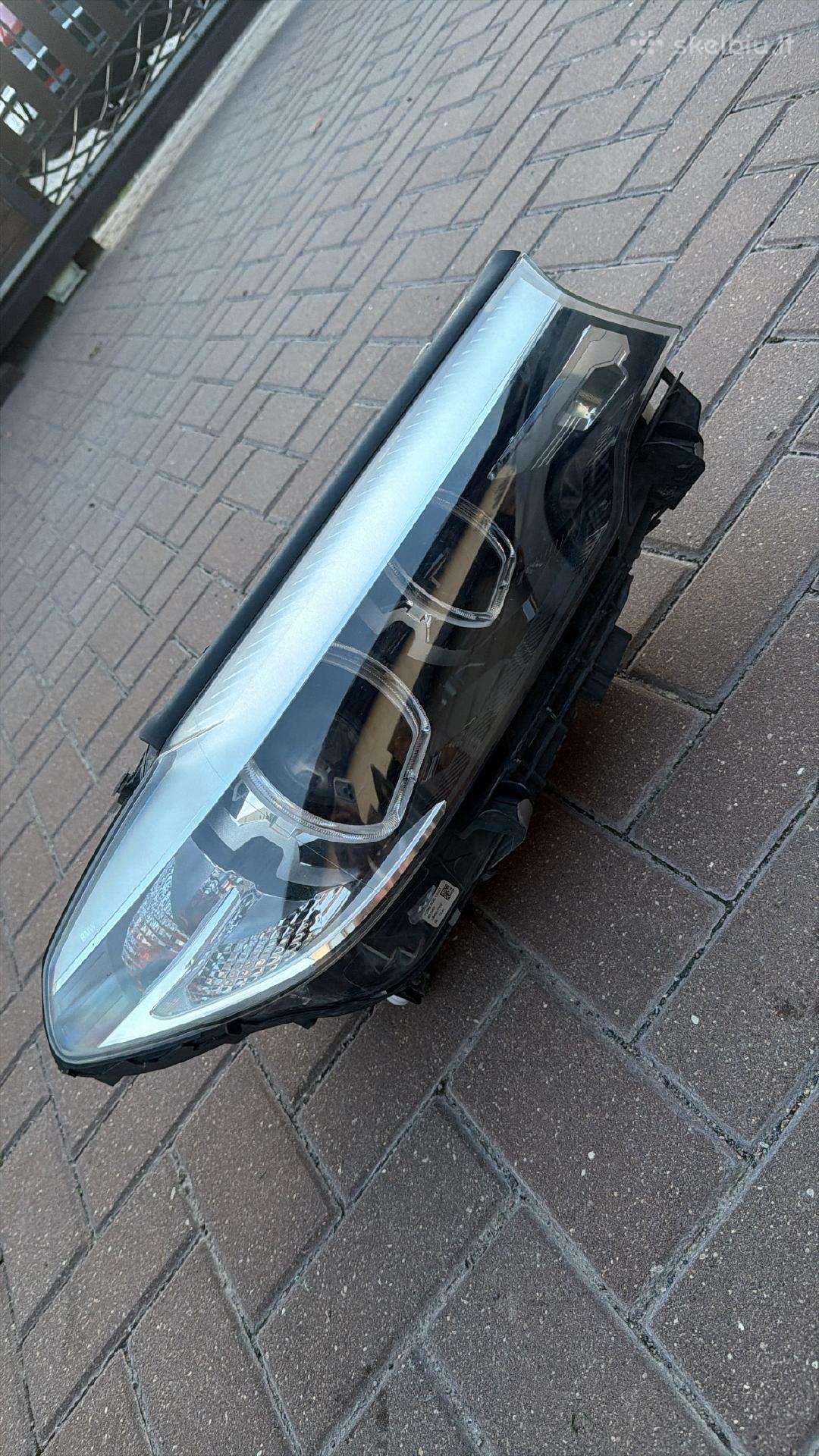 Bmw G30 žibintas