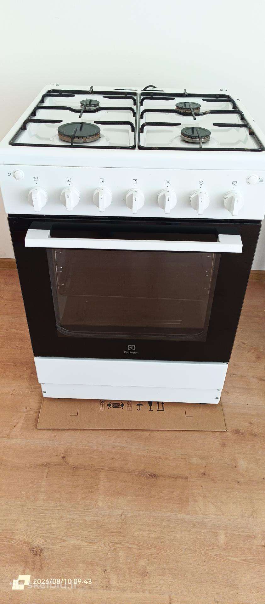 Parduodu dujinę viryklę Electrolux.