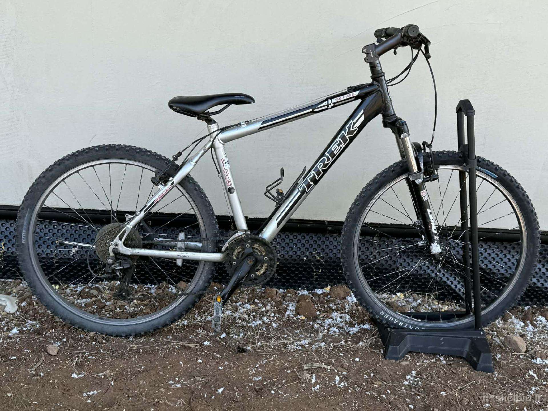 Trek kalnų dviratis