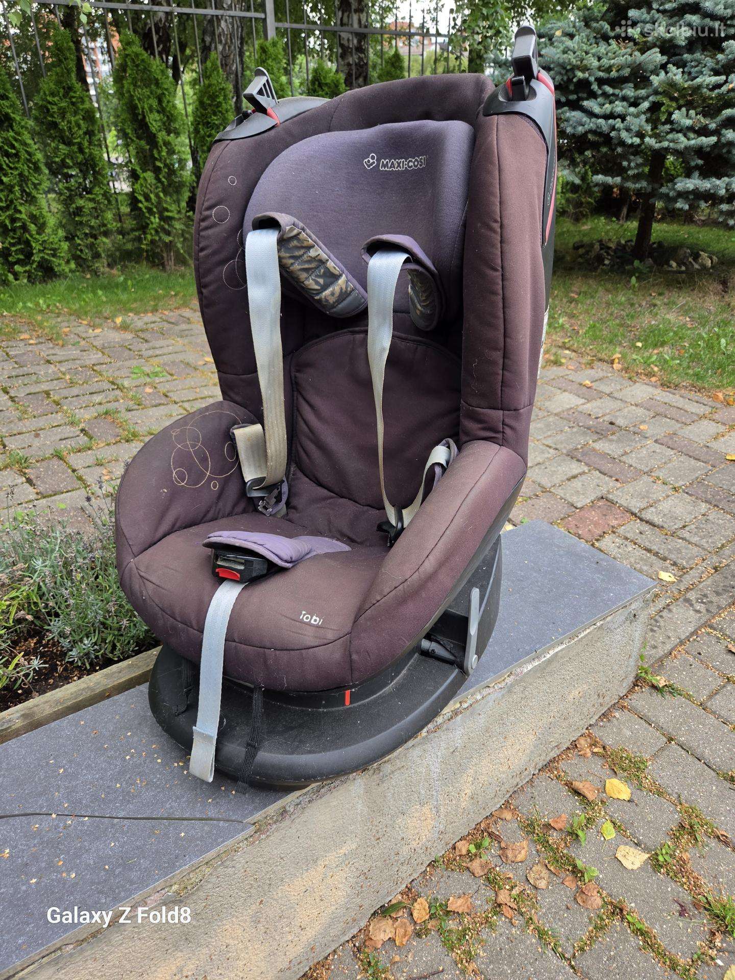 Dovanoju vaikišką automobilio kėdutę MAXSi Cosi
