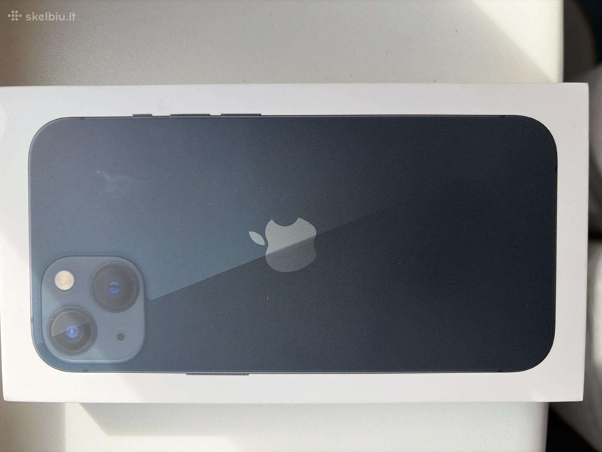iPhone 13 Midnight