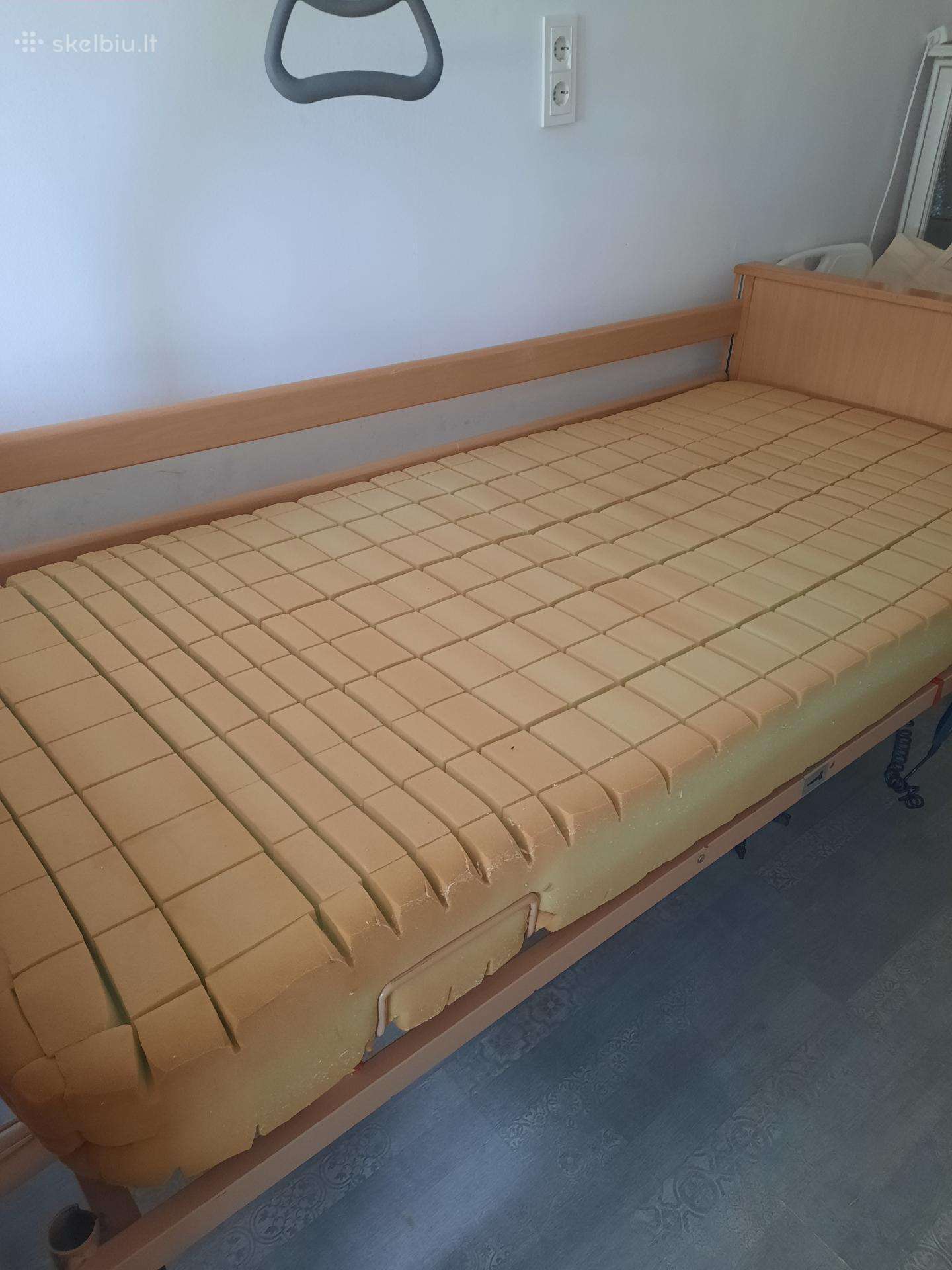 Parduodu slaugos lovą