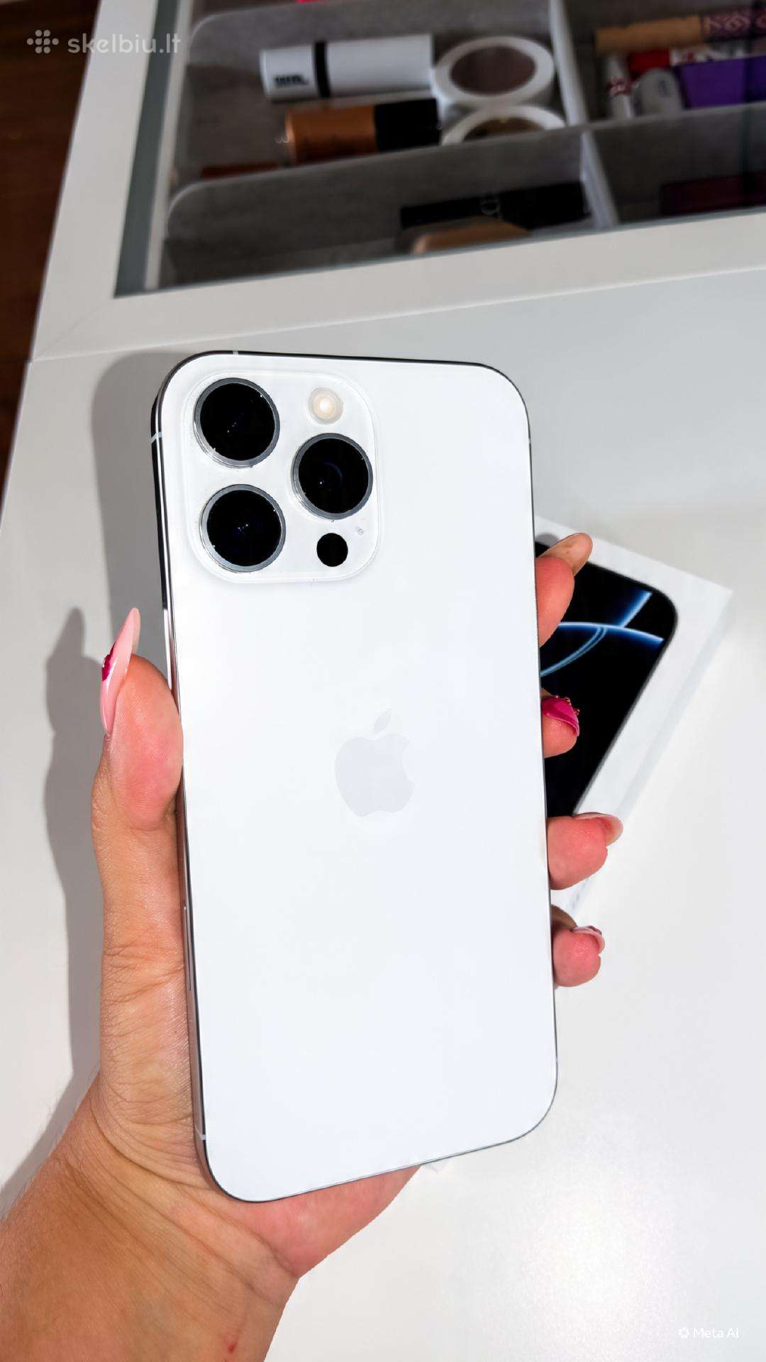 iPhone 16 pro max 256gb