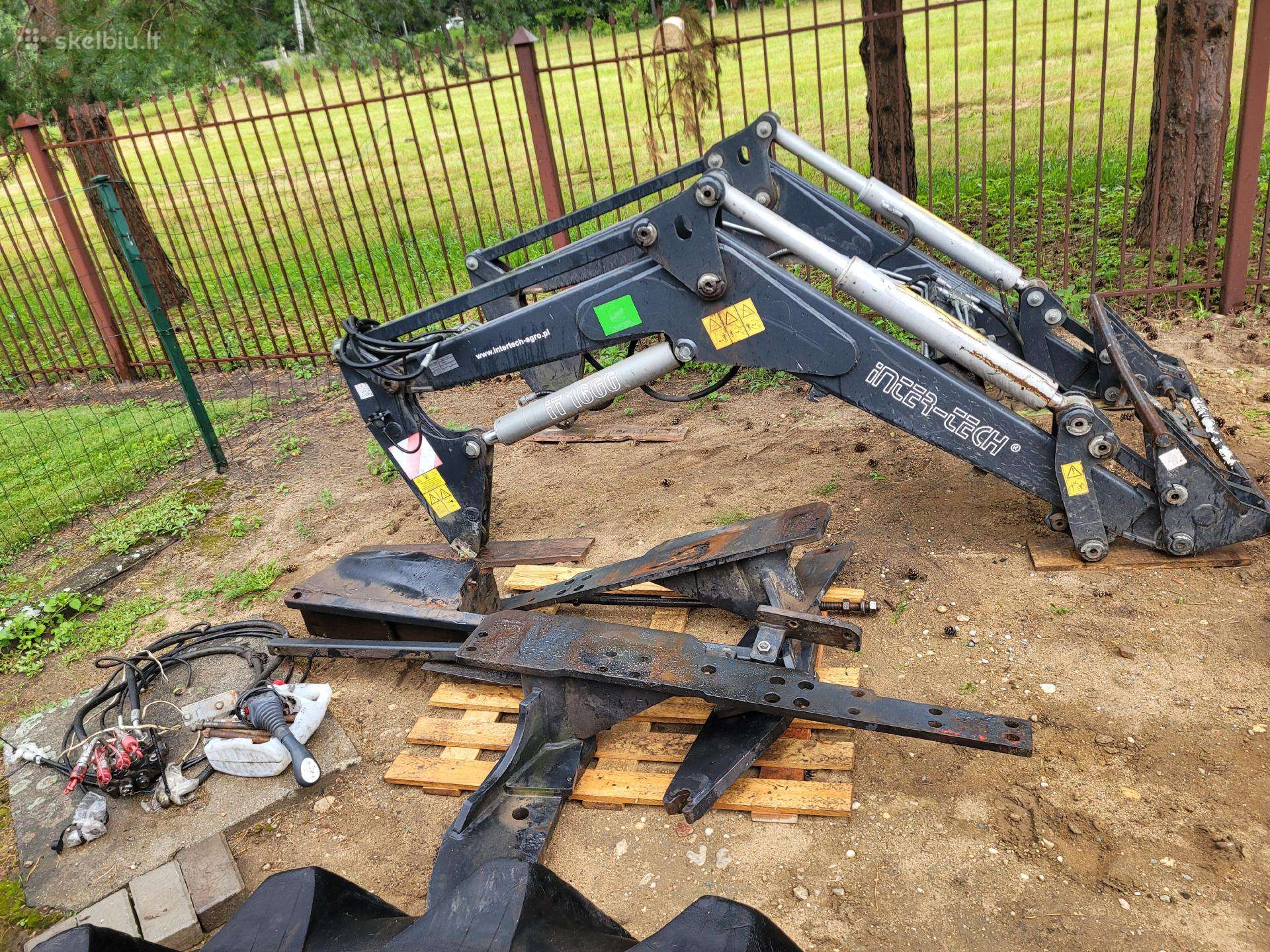 INTER-TECH 1600, krautuvai, keltuvai
