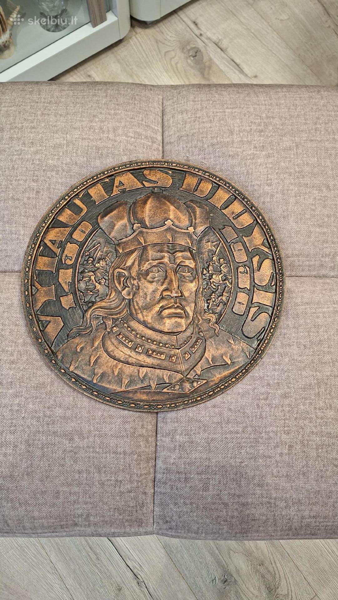 Vytautas bareljefas