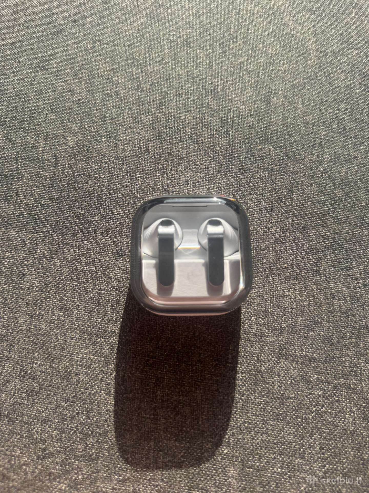 Galaxy buds 4
